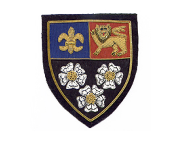 ケンブリッジユニバーシティエンブレムEUK041