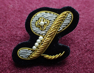 アルファベットモールバッジL001