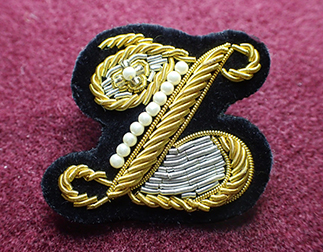 アルファベットモールバッジZ001